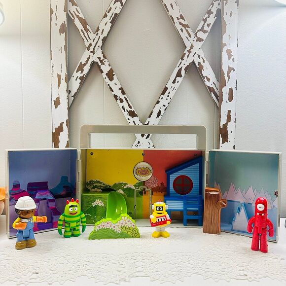 2013 YO GABBA GABBA Playset  Boombox Sound & Figures bundle - Picture 4 of 9